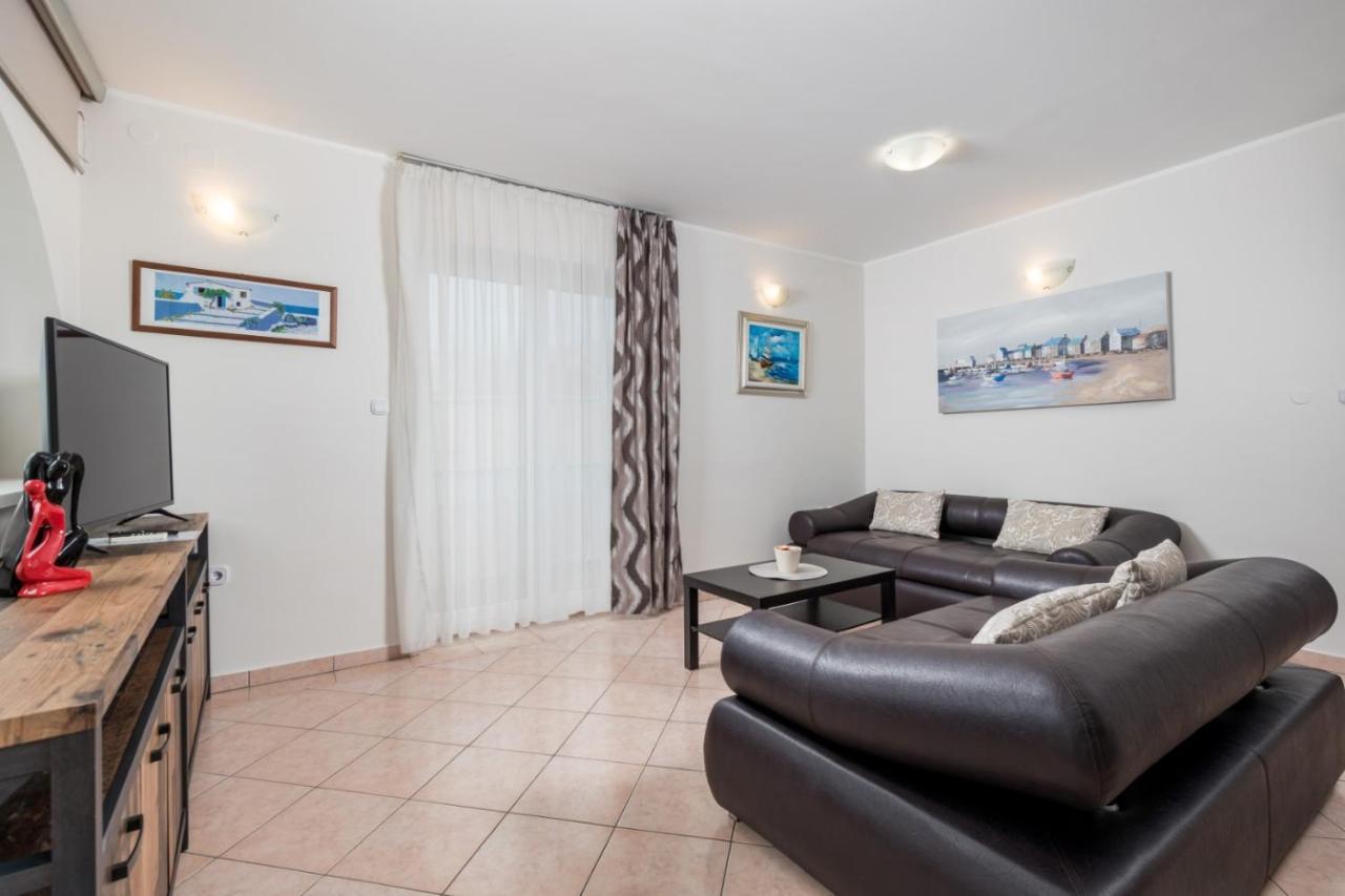 Villa Eda Bogdesic Baška Exteriör bild