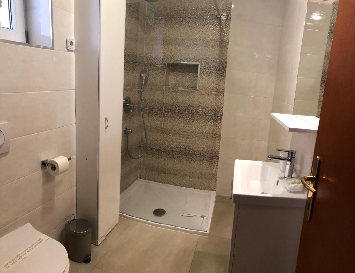 Villa Eda Bogdesic Baška Exteriör bild